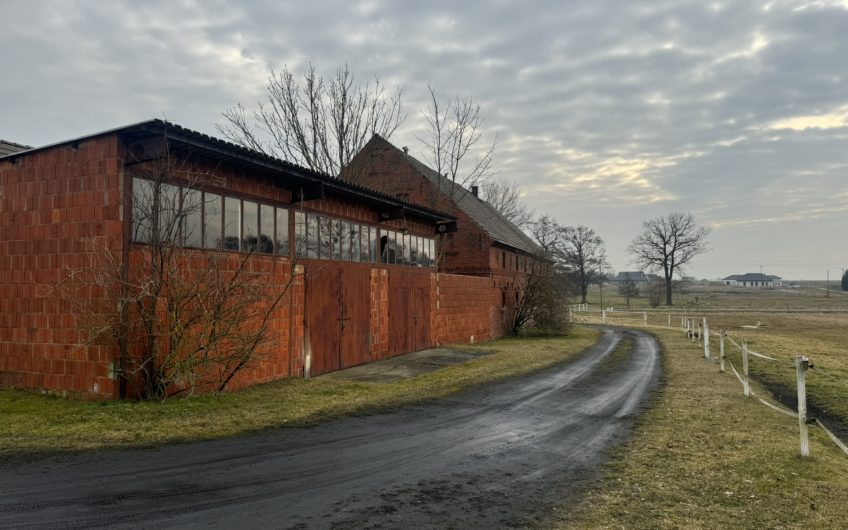 Nietuzinkowa nieruchomość pod Lubinem