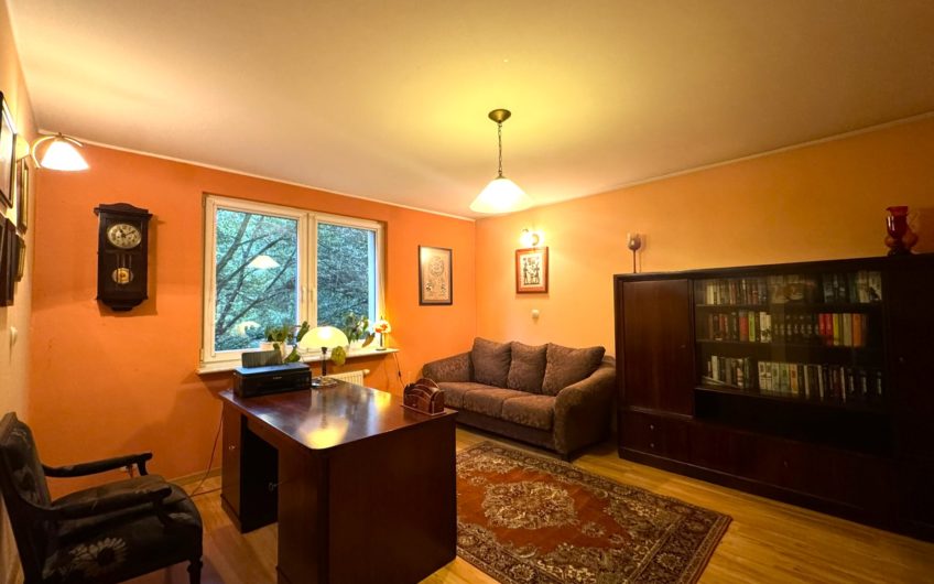 Dom ze wspaniałym ogrodem w okolicy Prochowic