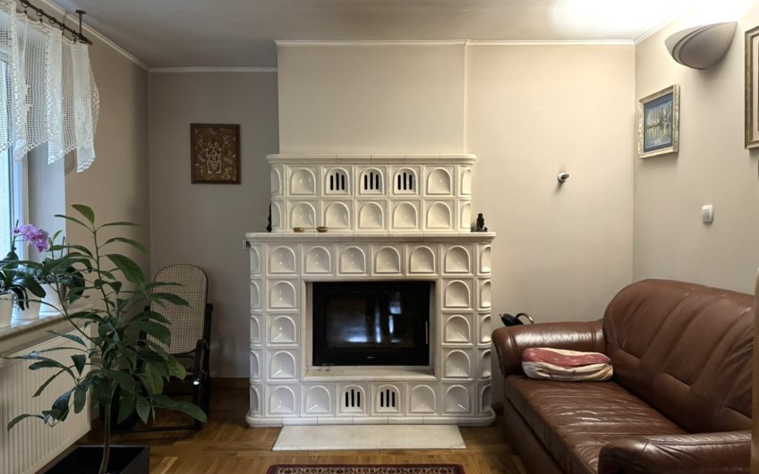 Dom ze wspaniałym ogrodem w okolicy Prochowic